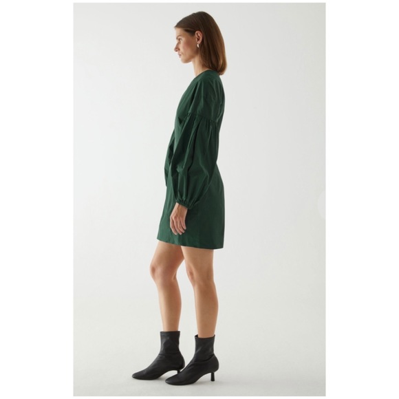 NEW! COS | Volume sleeve waisted dress - Picture 2 of 8